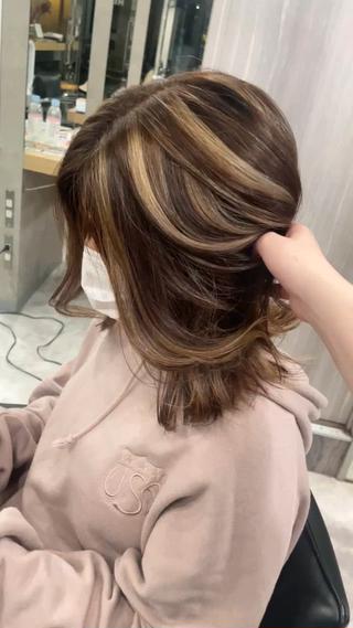 ブロンドハイライト
ブリーチは2回必要です 