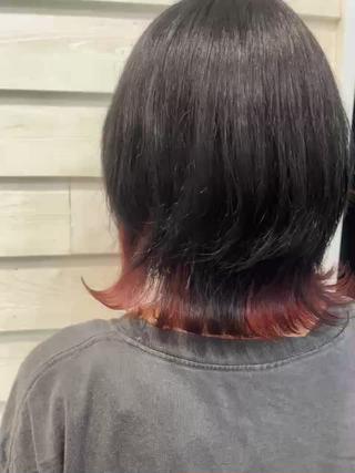 とっても可愛い ウルフインナー♡
髪の毛に栄養もしっかり入れて サラサラも復活( ¨̮ )
ブリーチはまだ出来かねますので
髪の毛明るくて 色を入れたいなって思ってる方！
色落ちも考えて カラー致します！
ぜひご連絡ください♡

※写真は無加工でございます 