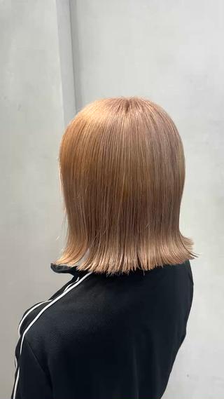 ミディアム カラー 🫧ブリーチミルク ティー/RIKU🫧のヘアスタイル