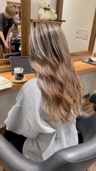 ロング カラー ヘアアレンジ Wataru 髪質改善カラー💎のヘアスタイル