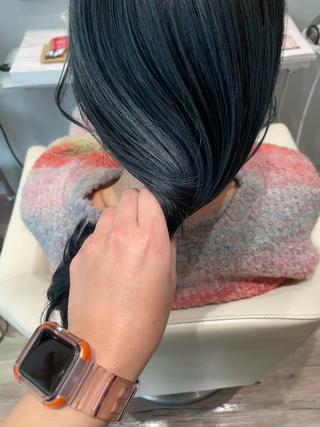 ブルーブラック
ローライトも入れて、メリハリ出しながら
動きの出るカラーに
 