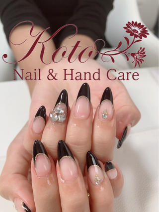 ネイル Risa ネイルサロンKOTOのネイルデザイン