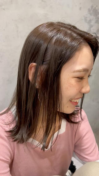 ミディアム 似合わせカット 小林愛奈のヘアスタイル