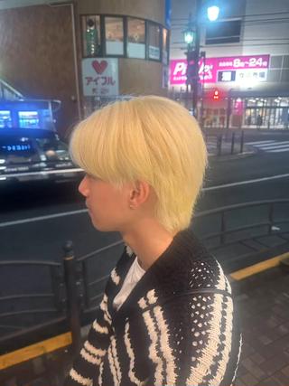 ショート カラー 上野 瑞貴のヘアスタイル