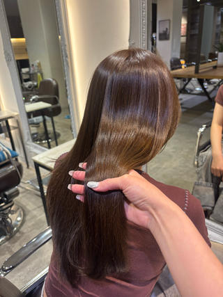 ロング GLAD所属・ナガヤマ ミユのヘアスタイル