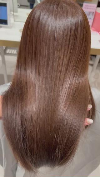 マロンベージュ
イルミナカラーで透明感抜群 