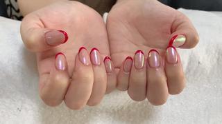 ネイル 手塚 里奈のネイルデザイン