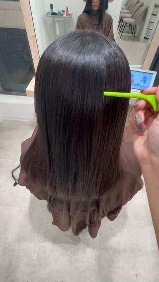 癖が出やす時期に縮毛矯正をする方が多くなってきてます。
朝が楽にしたい！髪の毛が早く乾かしたい！と言うお客様の口から聞きます！

くせが気になる方はぜひ！ 