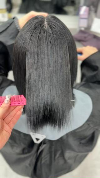 透ける透明感カラー 🤍anju🎀のヘアスタイル