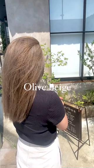 オリーブベージュ
・
・
・
柔らかめのハイトーンで、ナチュラルなスタイルに合わせやすいダブルカラーとなっております 