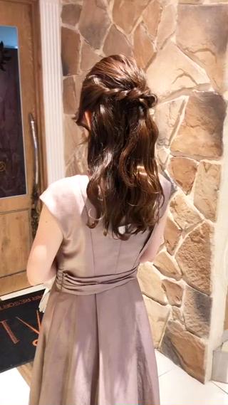 ゆる巻きハーフアップ
#結婚式お呼ばれ
#ゆる巻き
#ナチュラルハーフアップ