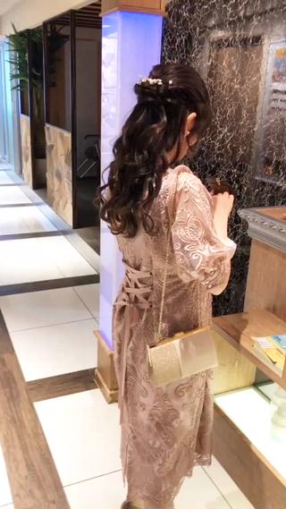 人気の編みこみハーフアップ