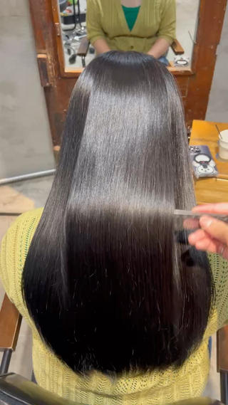 ロング カラー ヘアアレンジ 透明感/艶髪矯正 🪐takushiのヘアスタイル