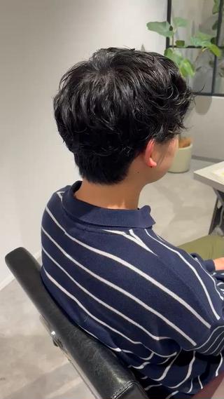 初パーマ
ふわっとゆるっとカール感持たせてます
初めての方でも挑戦しやすい似合わせパーマ 