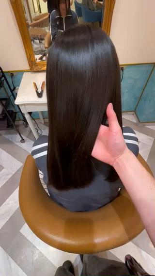 ロング ♥韓国レイヤー/透明 感カラー/顔周りのヘアスタイル