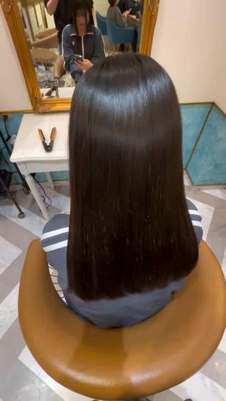 ロング ♥韓国レイヤー/透明 感カラー/顔周りのヘアスタイル