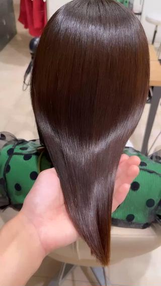 ミディアム 髪の修復専門サロン　hair place VIVE所属・KOTA / ハイトーン/髪質改善のヘアスタイル