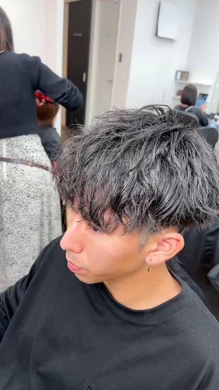 ショート パーマ メンズ 🍎ハッシュカット× 髪質改善🍎カイトのヘアスタイル