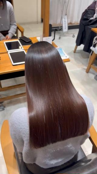 #僕の縮毛矯正
他とは違う質感体感しに来てください。 