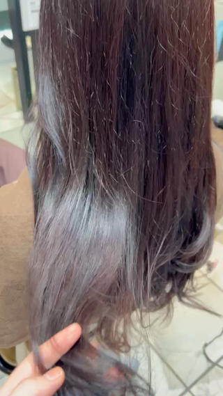 ロング カラー PREVIA銀座渡辺 真矢のヘアスタイル