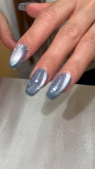 キラキラ×マグネットで奥行き 