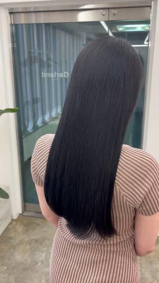 ロング カラー 色白に見える暗髪 梅田・増田のヘアスタイル