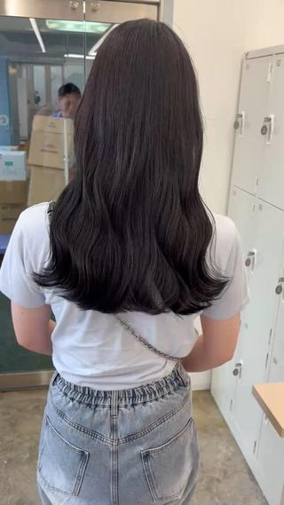 ロング カラー 色白に見える暗髪 梅田・増田のヘアスタイル