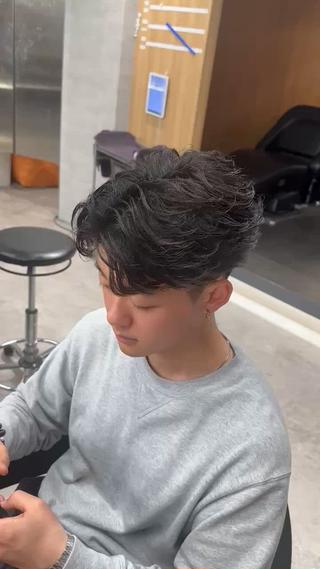 ショート カラー パーマ 福井祥太／海外風 /プードルパーマのヘアスタイル