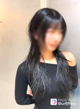 どの角度から見ても可愛いハッシュレイヤーカット

白玉効果のあるブルーブラックで韓国オンニに 