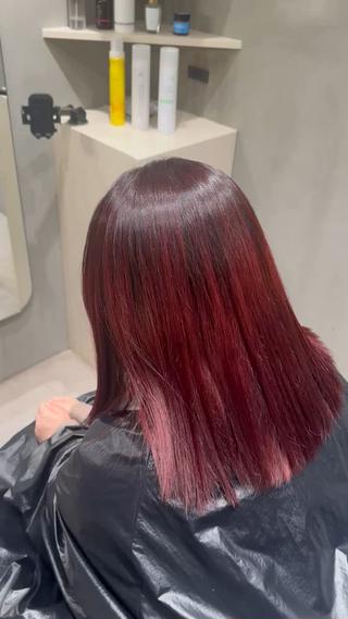 ちょっと明るめの茶髪くらいからこの色味出せます。 