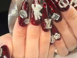 セミロング YOKOSUKA⚓️ NAILSのネイルデザイン