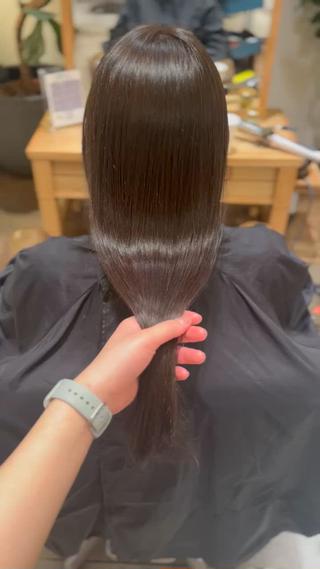 ロング 安丸 結夏のヘアスタイル