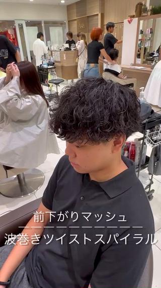 前下がりマッシュ×波巻きツイストスパイラルパーマ️ 