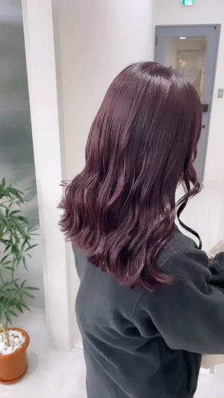 ルージュ系 ピンクブラウン
とてもワンカラーでも綺麗にでやすい透明感のあるお色です

札幌市大通駅にある人気の美容室（ヘアサロン）★
プチプラ、リーズナブルでハイクオリティー★毎月通える嬉しいお店★
イルミナカラー、TOKIOトリートメント、超音波ケアプロアイロン取扱い店！

【札幌/大通/すすきの/髪質改善/ダブルカラー/ハイライト/インナーカラー/イヤリングカラー/ブリーチ/イルミナカラー/TOKIO/ケアプロ/超音波/トリートメント/外国人風/透明感/小顔/似合わせ/デザイン/ボブ/ショート/韓国/学割U24/美容室】 