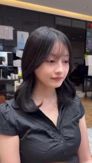 ロング カラー 必ず似合わせます/ レイヤー/石戸谷海斗のヘアスタイル