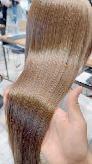 ロング カラー 必ず似合わせます/ レイヤー/石戸谷海斗のヘアスタイル