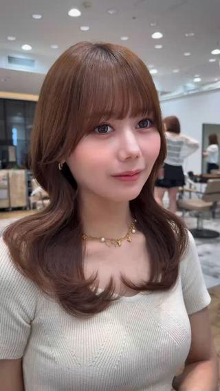 セミロング カラー 必ず似合わせます/ レイヤー/石戸谷海斗のヘアスタイル