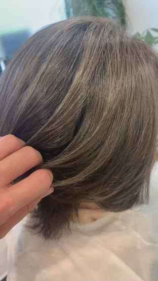 白髪ぼかしハイライト 