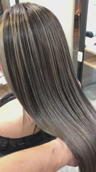 ロング カラー 下妻 カラーエクステ難波のヘアスタイル