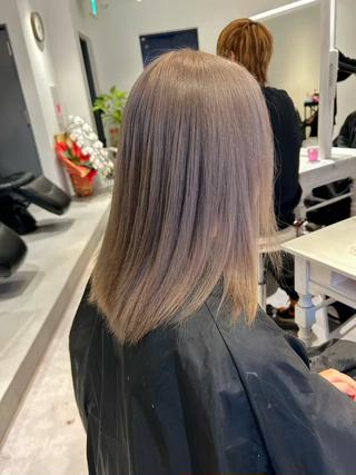 ブリーチは誰に任せるかで仕上がりや その後の髪の艶、傷み具合が大きく変わります ご要望やプランに合わせて一緒に計画を立てて 美しいハイトーンを作っていきたいです(^
#エクステ#シールエクステ#シールエクステハイライト#バレイヤージュ#シールエクステ難波#大阪シールエクステ#バレイヤージュ難波#バレイヤージュカラー #バレイヤージュ心斎橋 