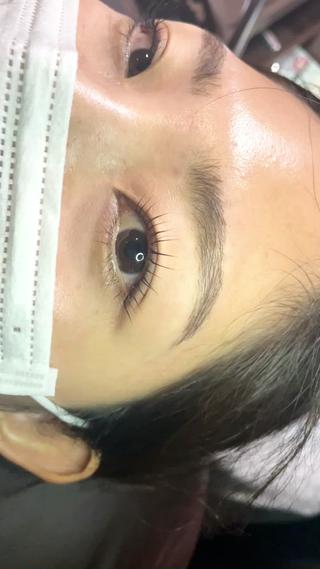 ラッシュリフト♡♡

まぶたの構造、まつ毛の長さをしっかり見極めて
お一人お一人にピッタリのパーマを御提案いたします♪ 