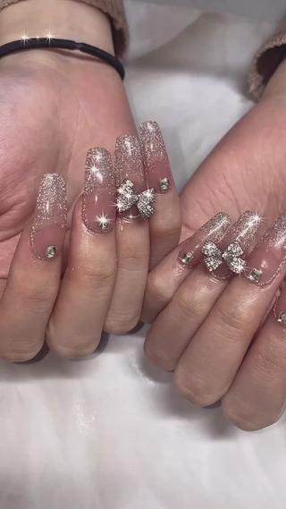 キラキラ ワンホンネイル 中国ネイル
リボンパーツ+550円