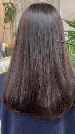 セミロング サワムラ ソナタのヘアスタイル