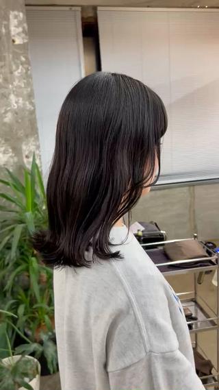 ミディアム サワムラ ソナタのヘアスタイル