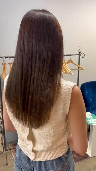 ロング サワムラ ソナタのヘアスタイル