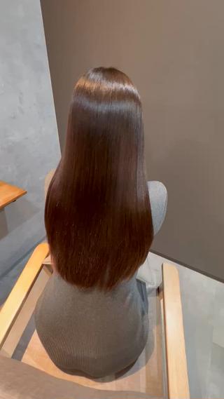 ロング カラー 中村 ひなたのヘアスタイル