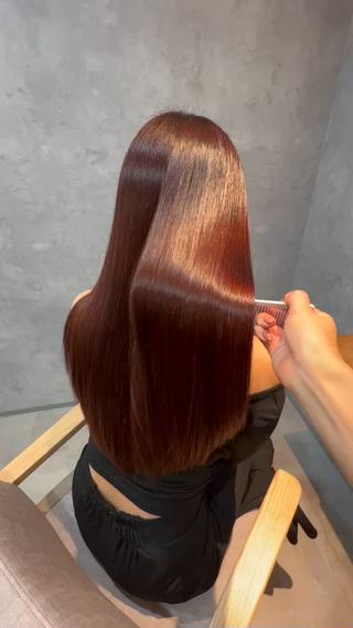 ロング カラー 中村 ひなたのヘアスタイル