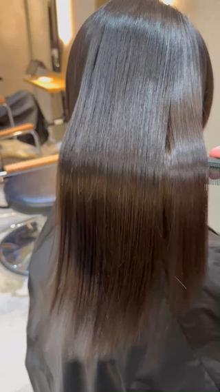 自然なつやとまとまりをして日常で扱いやすいスタイルにします！

パヤパヤした毛や広がりを抑えて毎日を楽にします！

ぜひ一度お任せください！
 