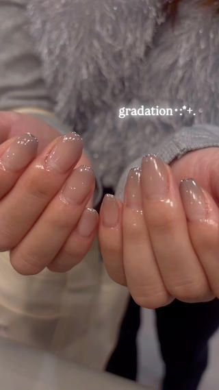 .
グラデーションネイル

《Angelica Michelle》
JR弁天町駅から徒歩3分

Instagramからお気軽にご連絡ください

#大阪ネイルサロン #大阪ネイル #ワンホンネイル #ちゅるんネイル #フィルイン #ネイルデザイン  #美甲#おすすめ #秋ネイル #秋ネイルデザイン #パラジェル　#グラテーションネイル #gradationnail 