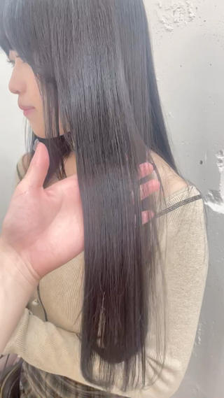 ロング カラー ROMMY.所属・ナカノユウ/本厚木/ レイヤーカットのヘアスタイル